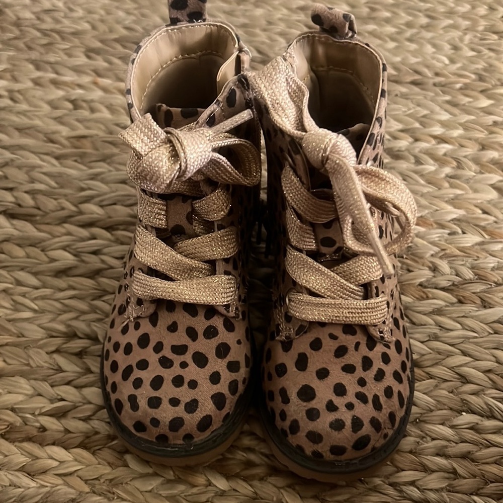 Cat & Jack Leopard boots